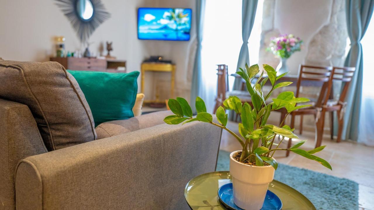 Duplex Calme Et Climatise Au Centre Historique