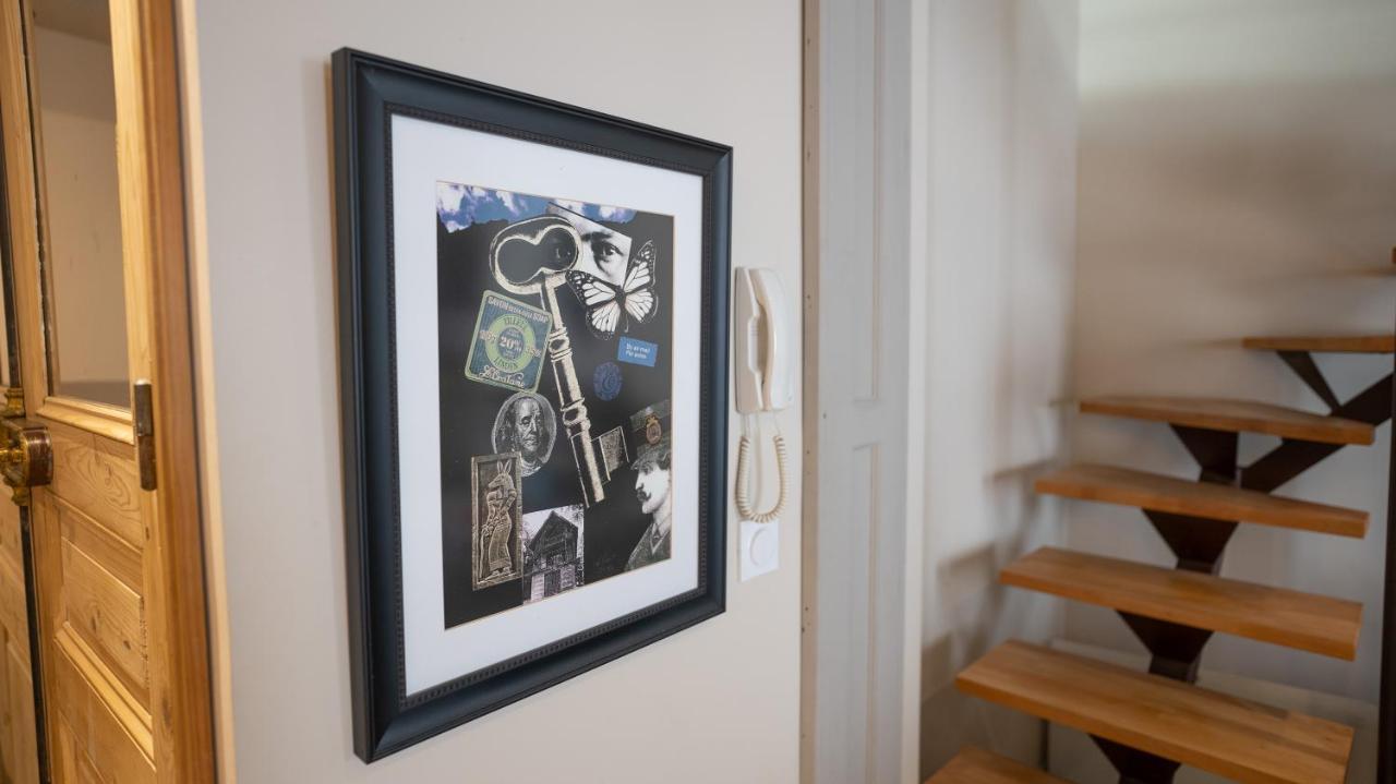 Apartment Duplex Calme Et Climatise Au Centre Historique Avignon